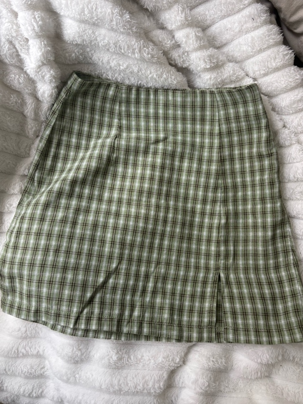Princess Polly Mini Skirt, Green Plaid with Slit (Size 2)